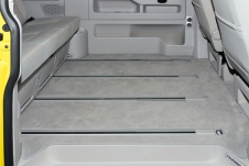 Veloursteppich für Fahrgastraum VW T6.1/T6/T5 California Beach mit 3er-Bank (ab 2011, ohne VW T6.1 Beach Camper) und alle VW T6.1/T6/T5 Multivan (Startline ab 2010) mit 1 Schiebetür, Design 